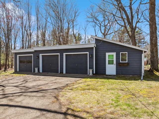111 Rolphs Point Dr, Shell Lake, WI 54871 - view of detached garage