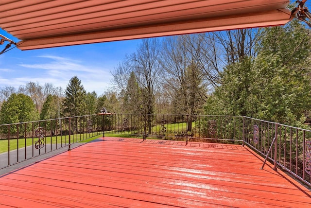 4151 Elmwood Rd, Colgate, WI 53017 - view of wooden terrace