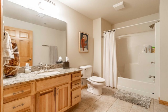 1839-6 20th Blvd Unit 0206, Arkdale, WI 54613 - full bath featuring tile patterned flooring, toilet, vanity, and shower / bath combo with shower curtain