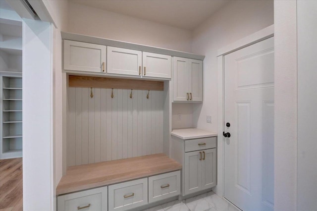 713 Kennedy St, Sauk City, WI 53583 - view of mudroom