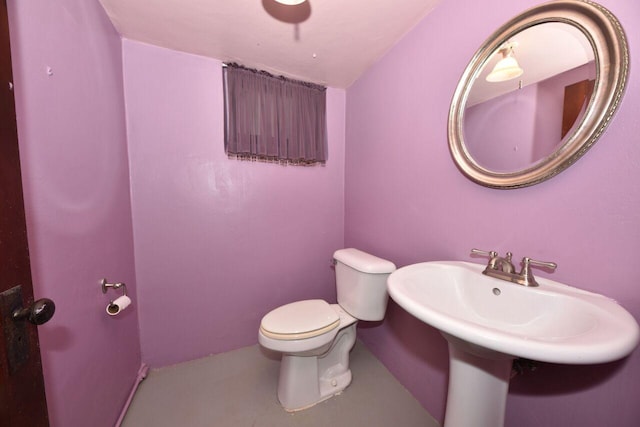 3434 N 45th St, Milwaukee, WI 53216 - half bath with toilet