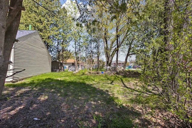 423 Maryhill Dr, Green Bay, WI 54303 - view of green lawn