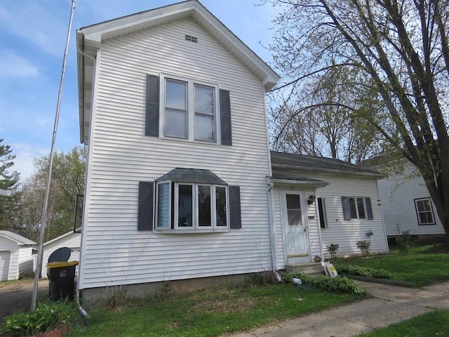 169 W Moore St, Berlin, WI 54923 - traditional-style house with entry steps