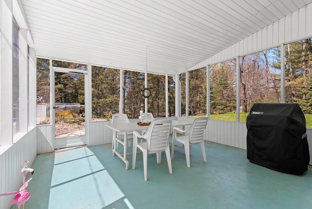 2289 Northwood Rd, Green Bay, WI 54313 - sunroom featuring healthy amount of natural light and outdoor dining space