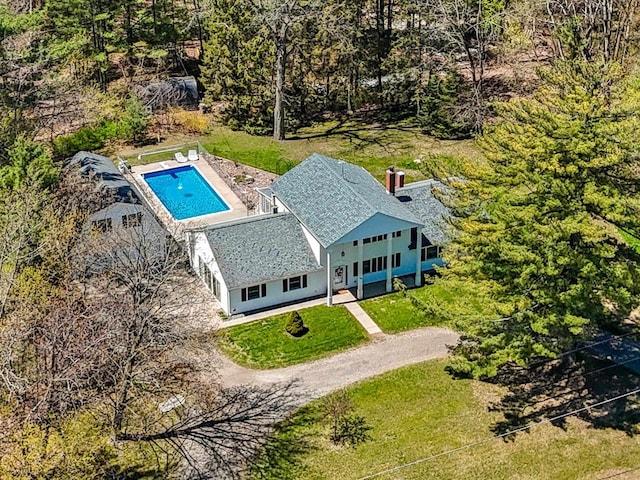 2289 Northwood Rd, Green Bay, WI 54313 - aerial view of property and surrounding area with a pool