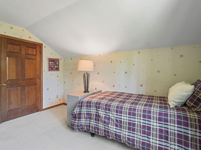 18585 Woodberry Ct, Brookfield, WI 53045 - bedroom with light carpet, lofted ceiling, and baseboards