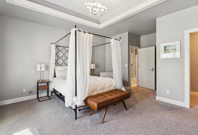 900 Woodcrest Heights Dr, Menasha, WI 54952 - bedroom with carpet floors, a chandelier, and baseboards