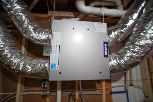 16845 Hawk Rd, Sparta, WI 54656 - utilities featuring water heater
