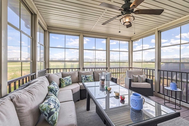 335 Bella Way, Sun Prairie, WI 53590 - sunroom featuring outdoor lounge area and a ceiling fan