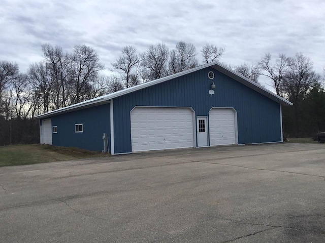 N9960 Meadowlark Ln, Crivitz, WI 54114 - view of detached garage