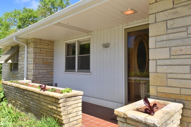 15060 Carpenter Rd, Brookfield, WI 53005 - doorway to property featuring stone siding