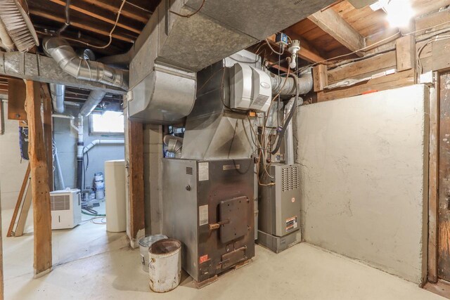N4618 State Road 49, Waupaca, WI 54981 - utilities with heating unit