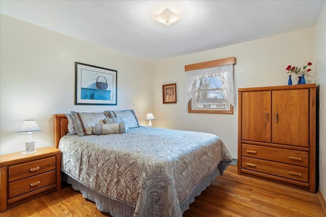 1408 S Hemlock Ave, Marshfield, WI 54449 - bedroom featuring light wood-style floors