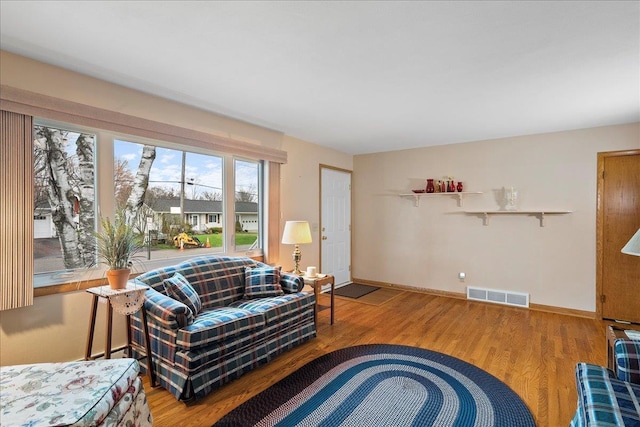 1408 S Hemlock Ave, Marshfield, WI 54449 - living room with wood finished floors and baseboards