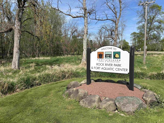 622 Maple St, Fort Atkinson, WI 53538