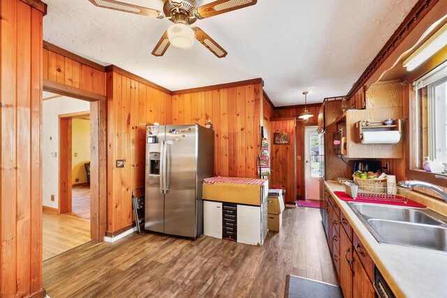 153 W School St, Columbus, WI 53925