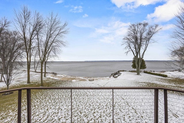 536 Sunrise Bay Rd, Neenah, WI 54956 - water view