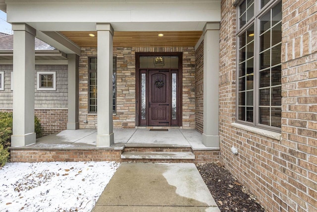 536 Sunrise Bay Rd, Neenah, WI 54956 - property entrance featuring a porch