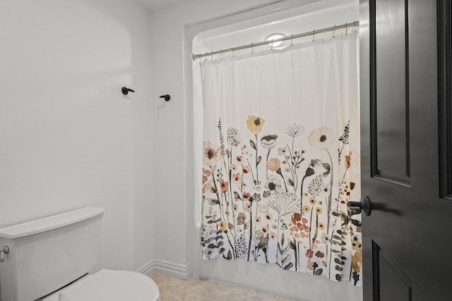 536 Sunrise Bay Rd, Neenah, WI 54956 - bathroom featuring toilet and baseboards