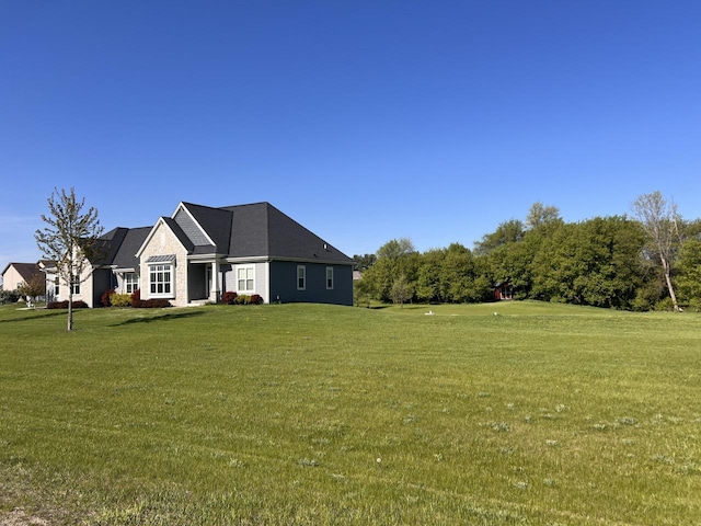 S89W35217 Amber Ct, Eagle, WI 53119 - view of front of house with a front lawn