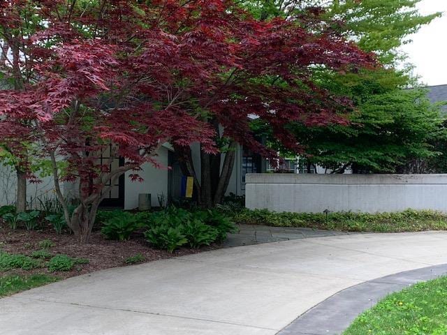 923 Swarthmore Ct, Madison, WI 53705 - view of home's exterior