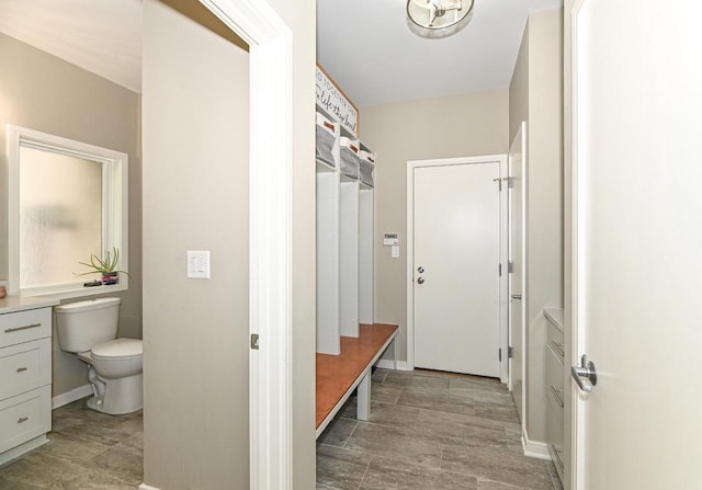 7601 S Cambridge Dr, Franklin, WI 53132 - view of mudroom