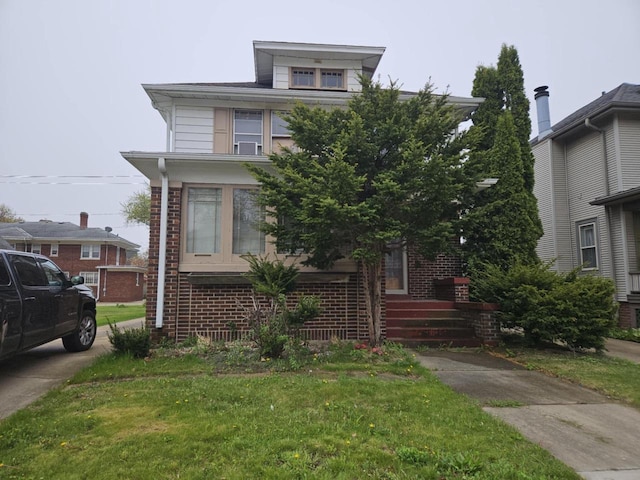 3513 Washington Ave, Racine, WI 53405 - american foursquare style home with brick siding