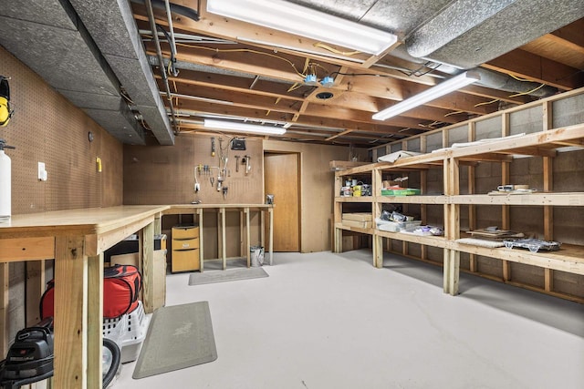 528 Park Ave, Waupaca, WI 54981 - view of storage room