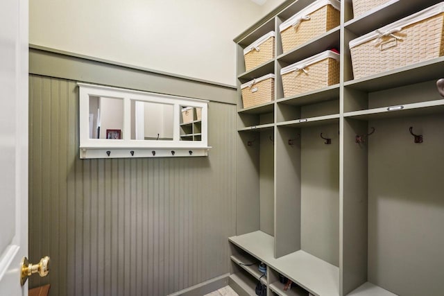 W8849 Deer Run Trl, Cambridge, WI 53523 - view of mudroom