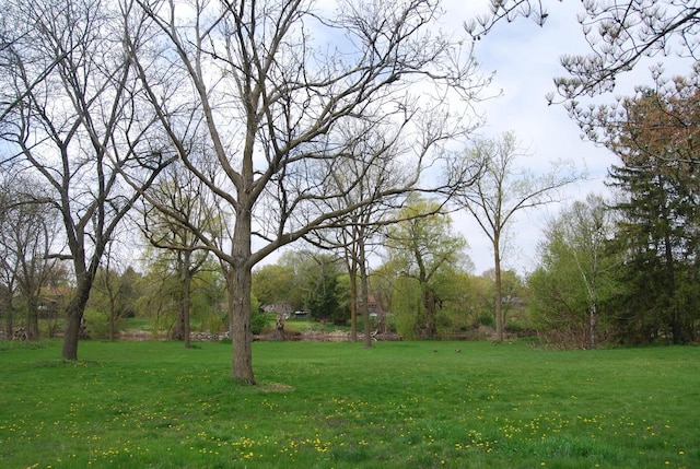 3207 County Rd W, Port Washington, WI 53074 - view of grassy yard