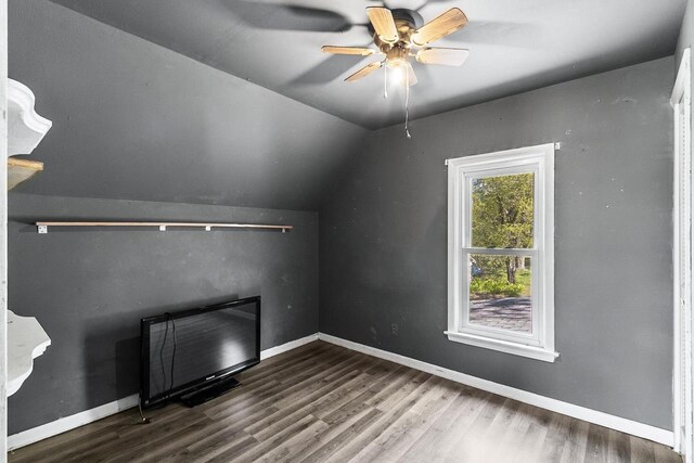 412 W Chestnut St, Pardeeville, WI 53954 - additional living space featuring wood finished floors, a ceiling fan, lofted ceiling, and baseboards
