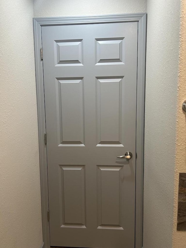 1341 S Wilson Ave Unit 10-4, Hartford, WI 53027 - detailed view of a textured wall