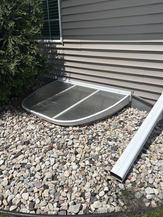 1341 S Wilson Ave Unit 10-4, Hartford, WI 53027 - exterior view of a bulkhead entry