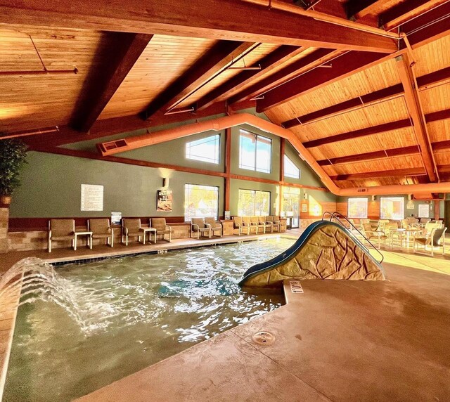 140 Ridge Dr, Lake Delton, WI 53965