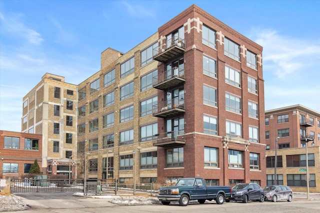 234 E Reservoir Ave Unit 104, Milwaukee, WI 53212 - view of apartment building / complex