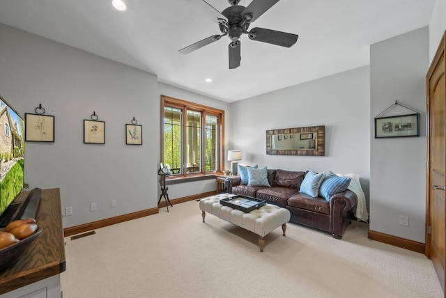 1521 Geneva Club Dr Unit 18-05, Lake Geneva, WI 53147 - living room featuring carpet floors, a ceiling fan, baseboards, and recessed lighting