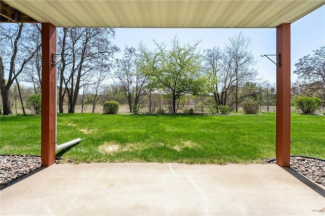 1153 Weather Ridge Rd, Chippewa Falls, WI 54729 - view of grassy yard with a patio area