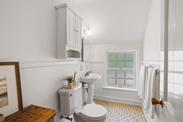 2577 N 89th St, Wauwatosa, WI 53226 - bathroom with toilet
