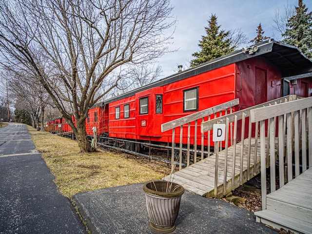 301 E Townline Rd Unit D, Lake Geneva, WI 53147 - view of side of home