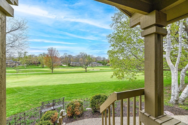 901 Duck Pond Rd, Fontana, WI 53125 - view of green lawn