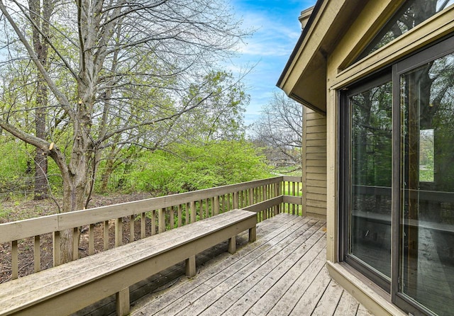901 Duck Pond Rd, Fontana, WI 53125 - view of wooden terrace
