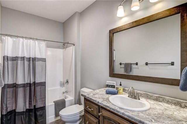 1215 Brooke Ct, Chippewa Falls, WI 54729 - full bath with toilet, vanity, and shower / bath combo with shower curtain
