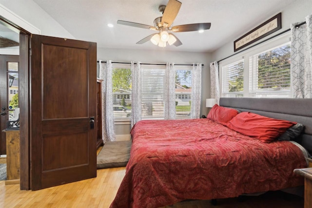 129 W 19th Ave, Oshkosh, WI 54902 - bedroom featuring light wood finished floors and ceiling fan