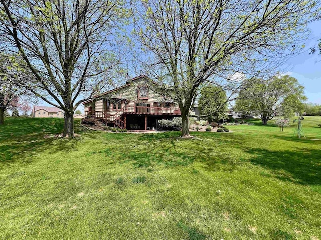 86 Ledgebrook Dr, Fond Du Lac, WI 54935 - view of grassy yard with a wooden deck