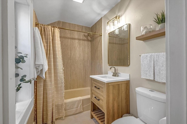 202 Lake Dr, South Milwaukee, WI 53172 - bathroom featuring shower / bath combo with shower curtain, vanity, and toilet