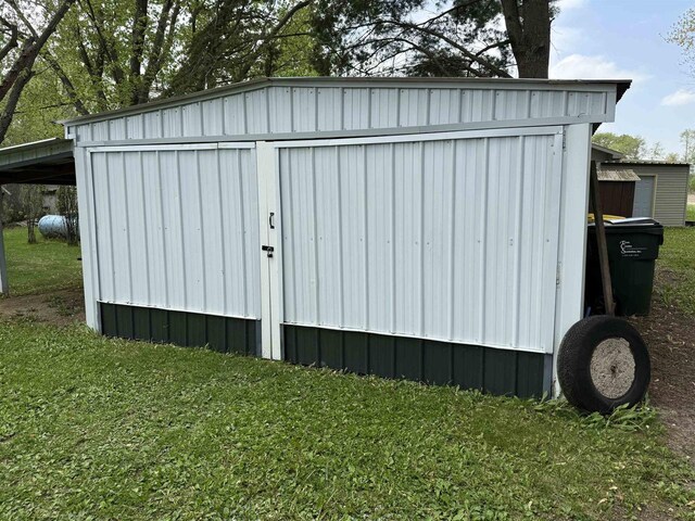 E12742 Weigands Bay N, Merrimac, WI 53561 - view of shed