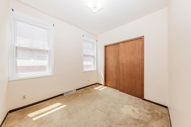 2159 S 11th St, Milwaukee, WI 53215
