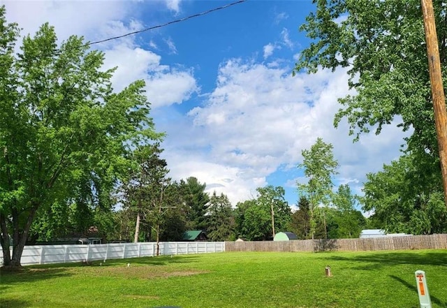 5476 E 705th Ave, Menomonie, WI 54751