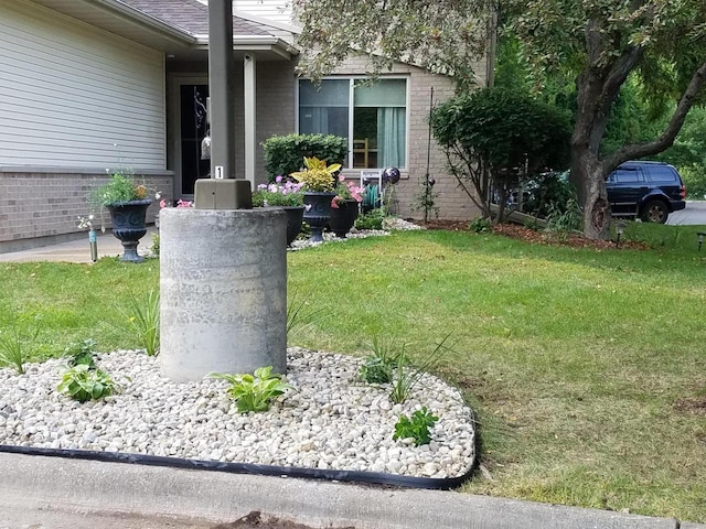 26 Waunona Woods Ct, Madison, WI 53713 - view of green lawn