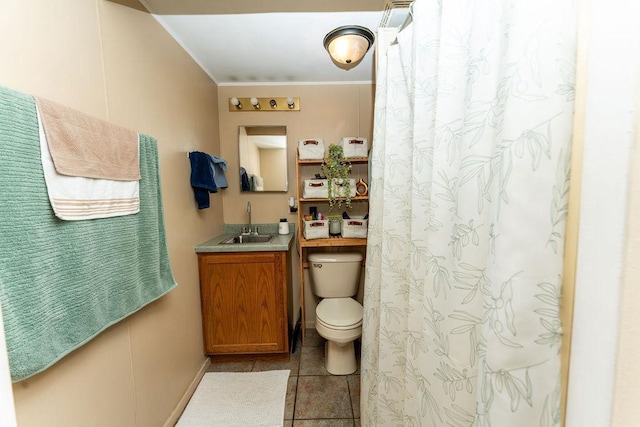 306 Wisconsin St, Oshkosh, WI 54901 - bathroom with toilet, crown molding, vanity, and a shower with shower curtain